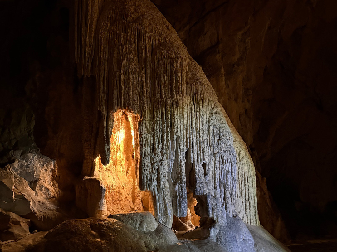 Grotte de Lombrives-Ussat必去景点