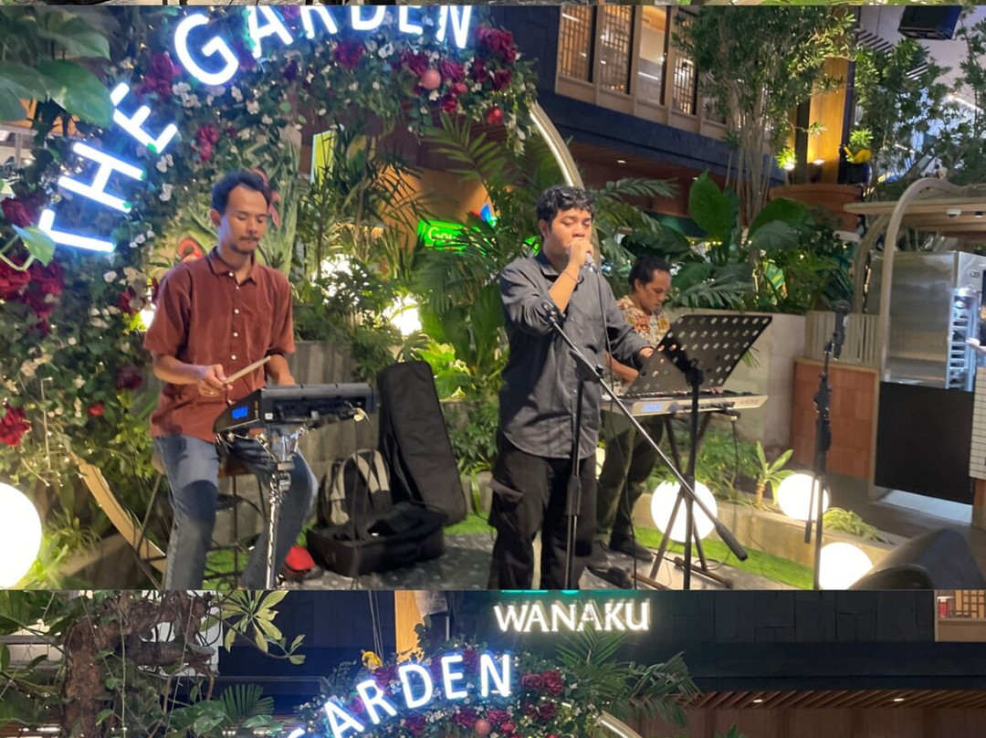 Sidewalk Jimbaran Mall-金巴兰必去景点