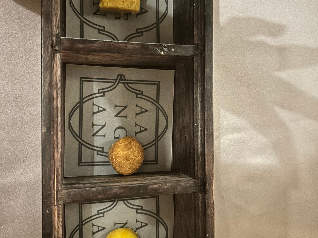 菠罗奈斯-布里吉拉玛宫殿-恒河畔主图