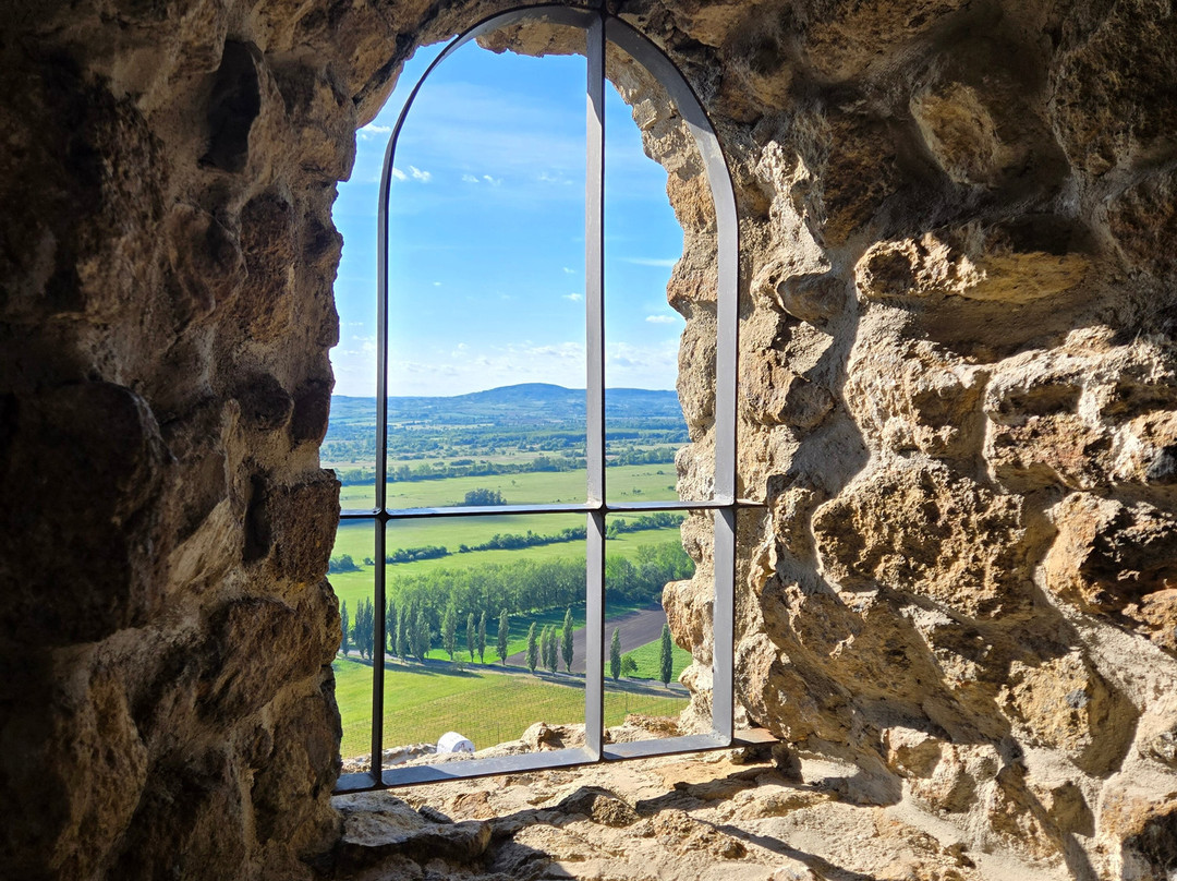 Castle of Szigliget-Szigliget必去景点