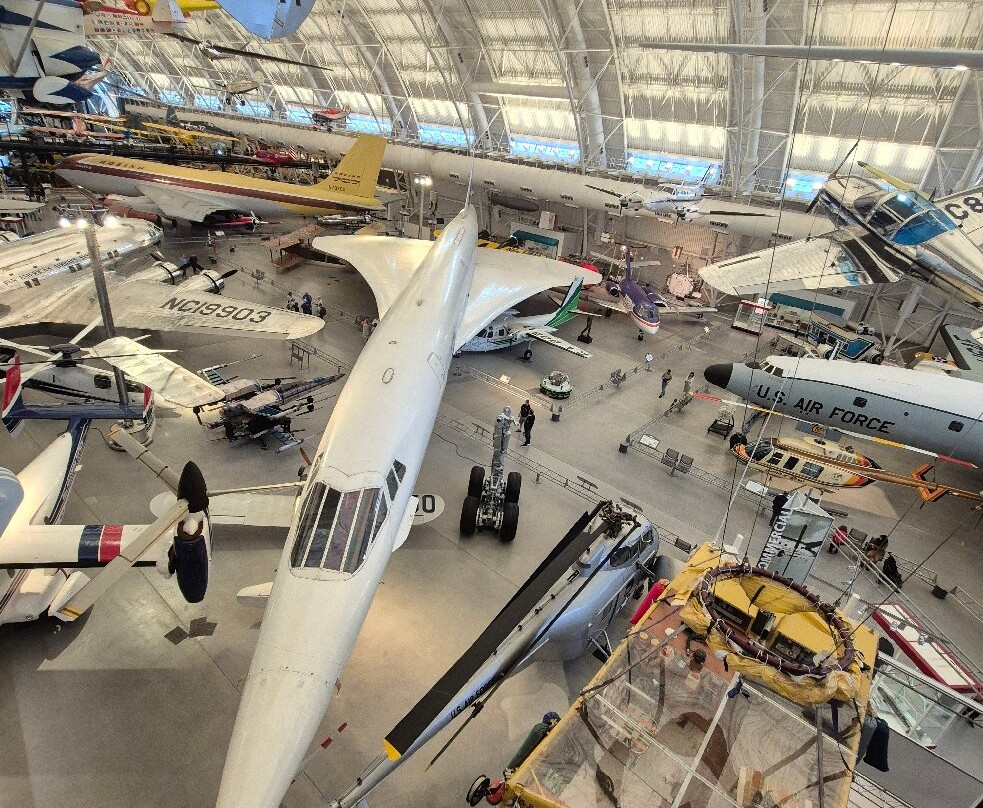 Steven F Udvar-Hazy Center-尚蒂利必去景点