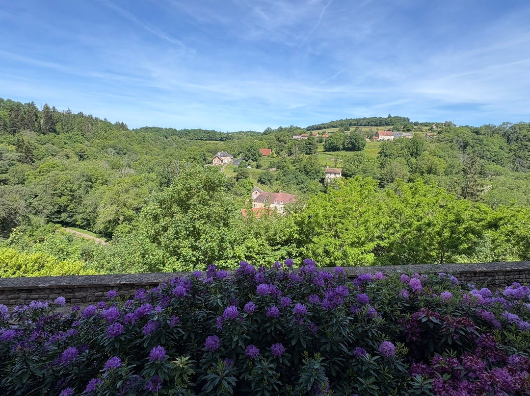 Chateau de Chastellux-Chastellux sur Cure必去景点