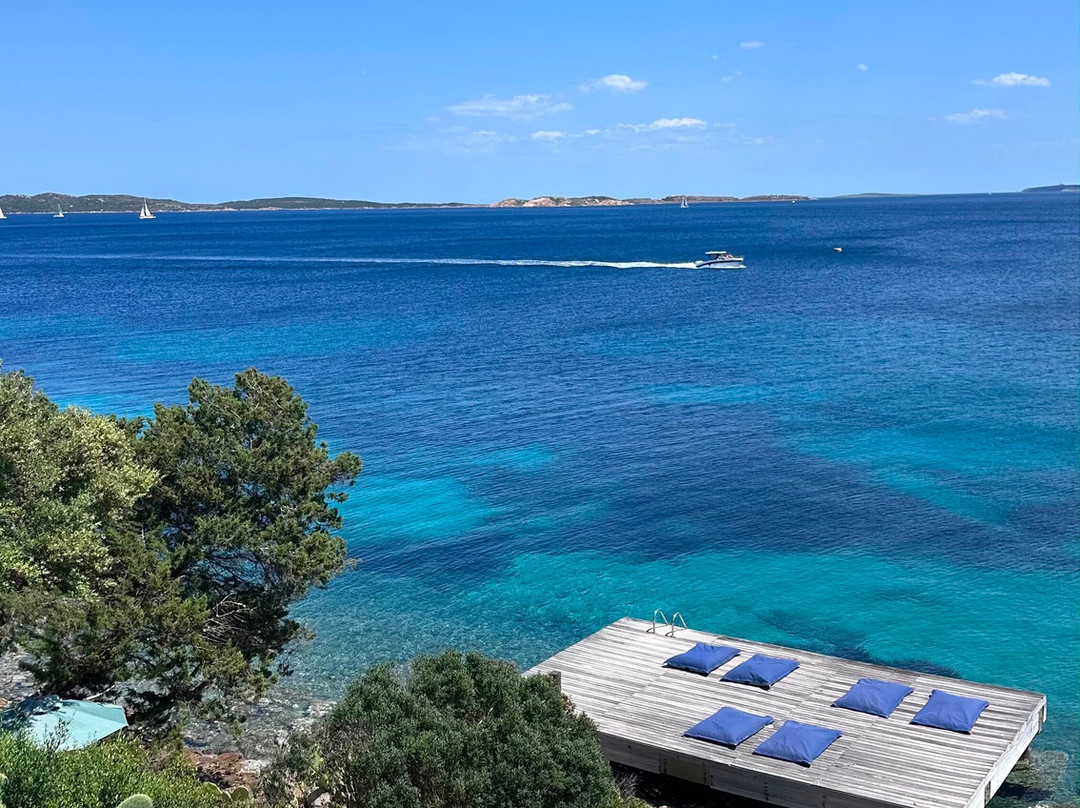 卡普多德索拉索海水浴温泉酒店主图