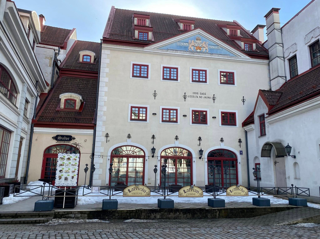 Riga Town Hall Square-里加必去景点