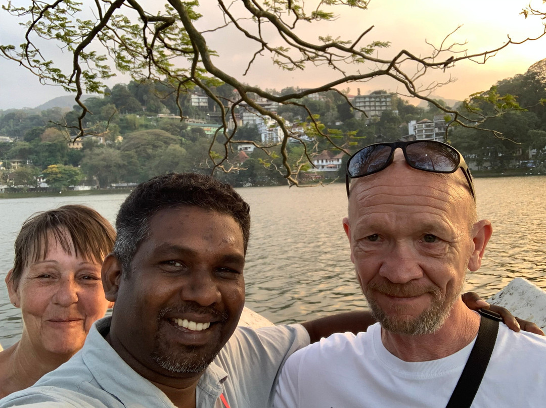Ceyglow Tours - Private Driver Sri Lanka-Katana必去景点