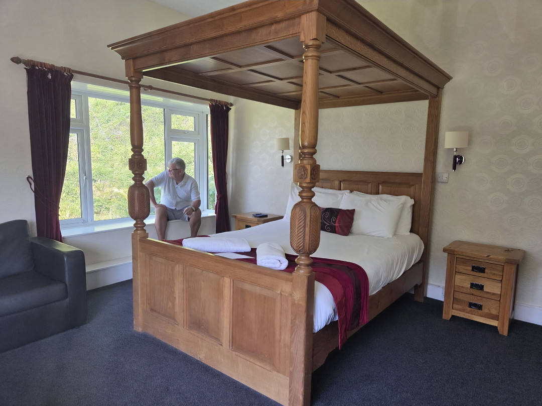 皇家小屋主图