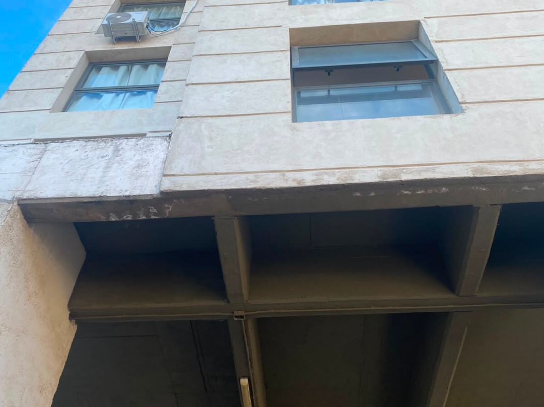 圣路易斯精品大楼套房酒店主图