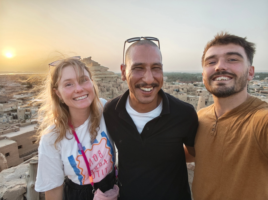 Egypt Western Desert Tours - Day Tour-Bawiti必去景点