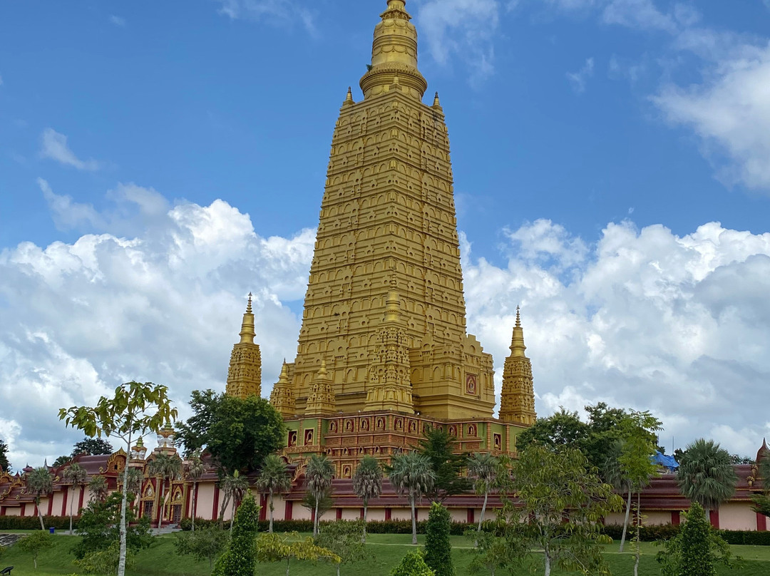 Wat Mahathat Wachiramongkol-奥律必去景点