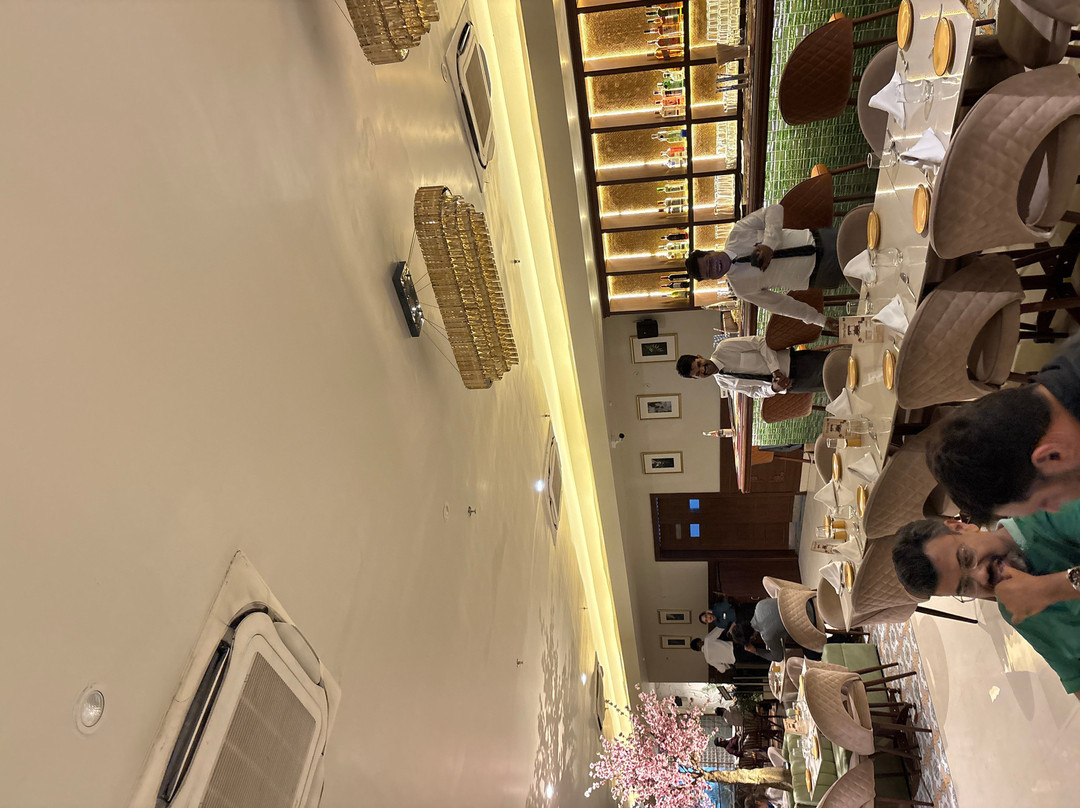 阿迈尔格林酒店主图