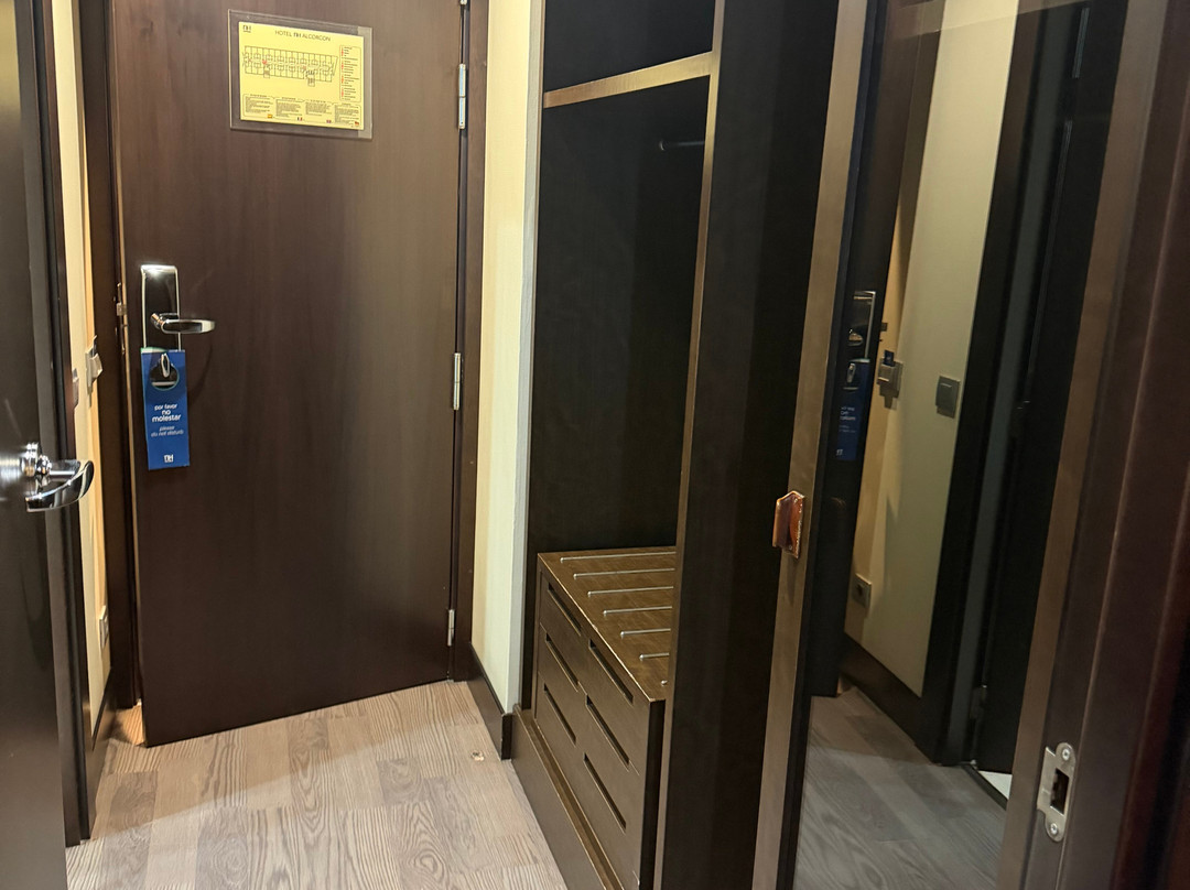 NH乌鱼酒店主图