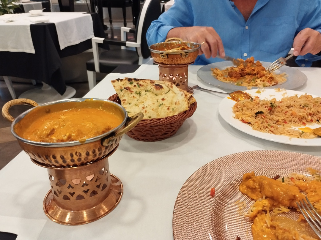 Royal Tandoori