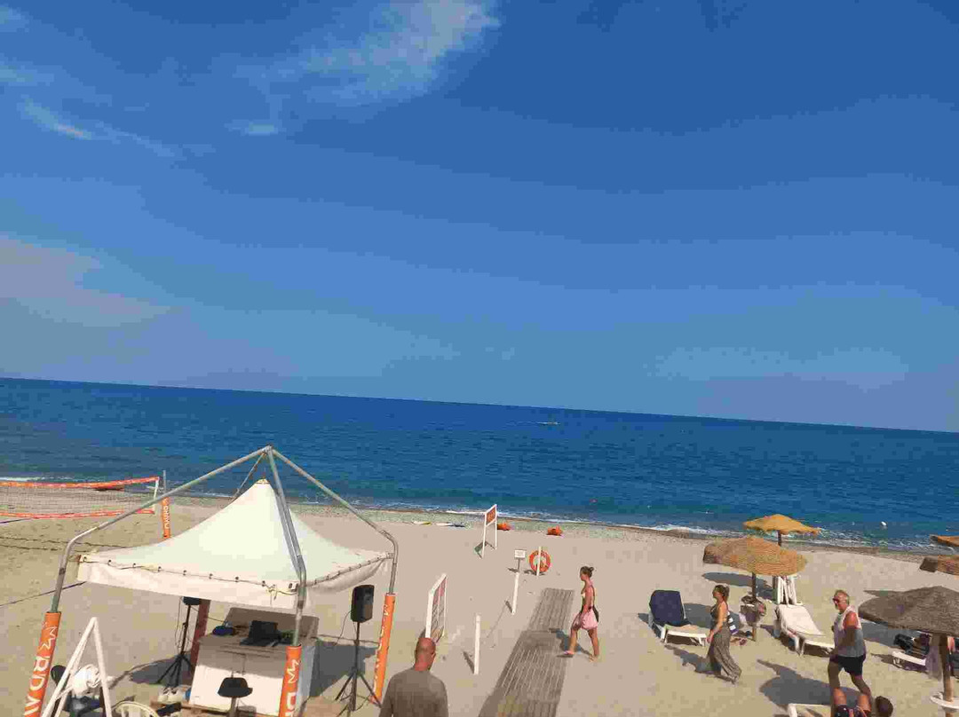 Calalandrusa Beach Resort主图