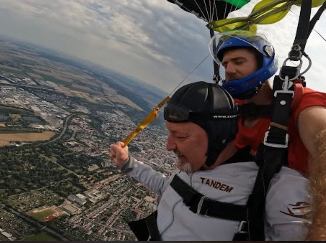 SkyDive-Hildesheim-希尔德斯海姆必去景点