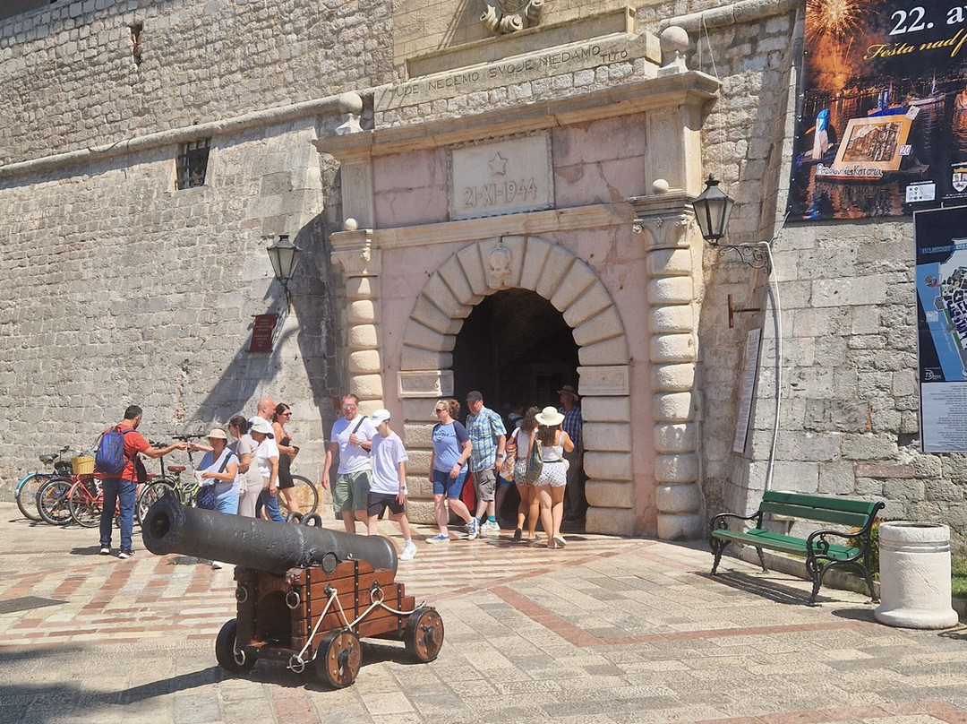 Kotor Tour Guide-科托尔必去景点