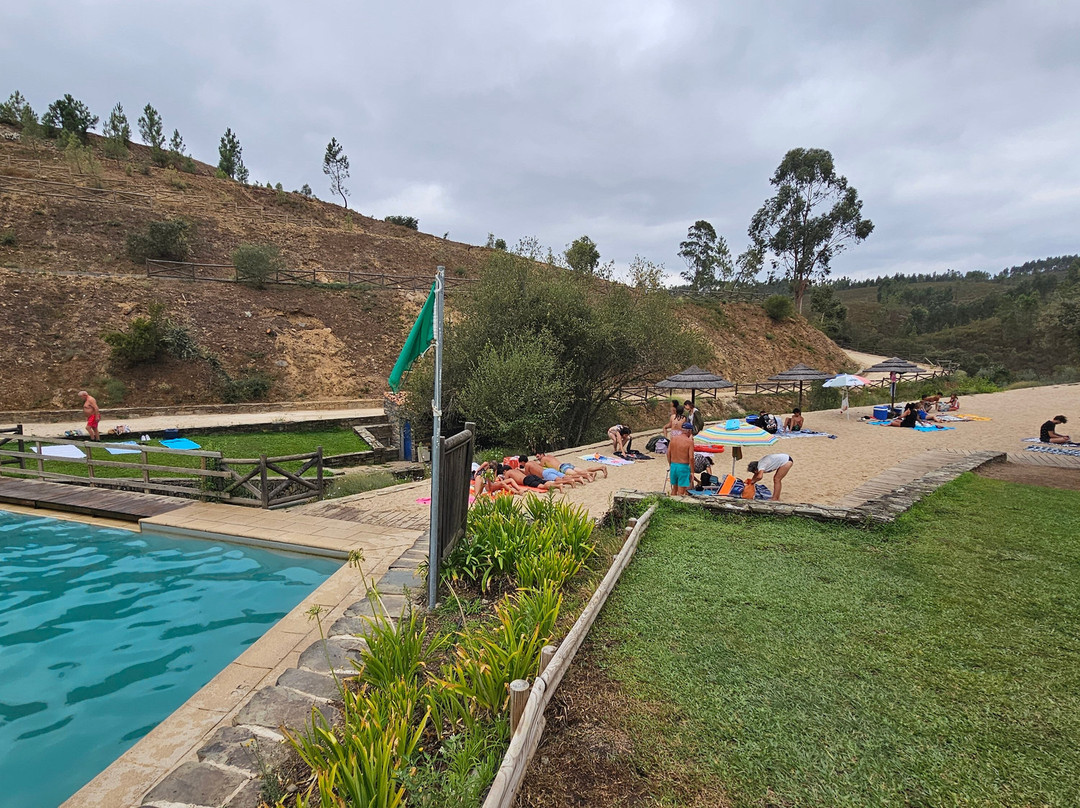 Praia Fluvial de Cardigos-Cardigos必去景点