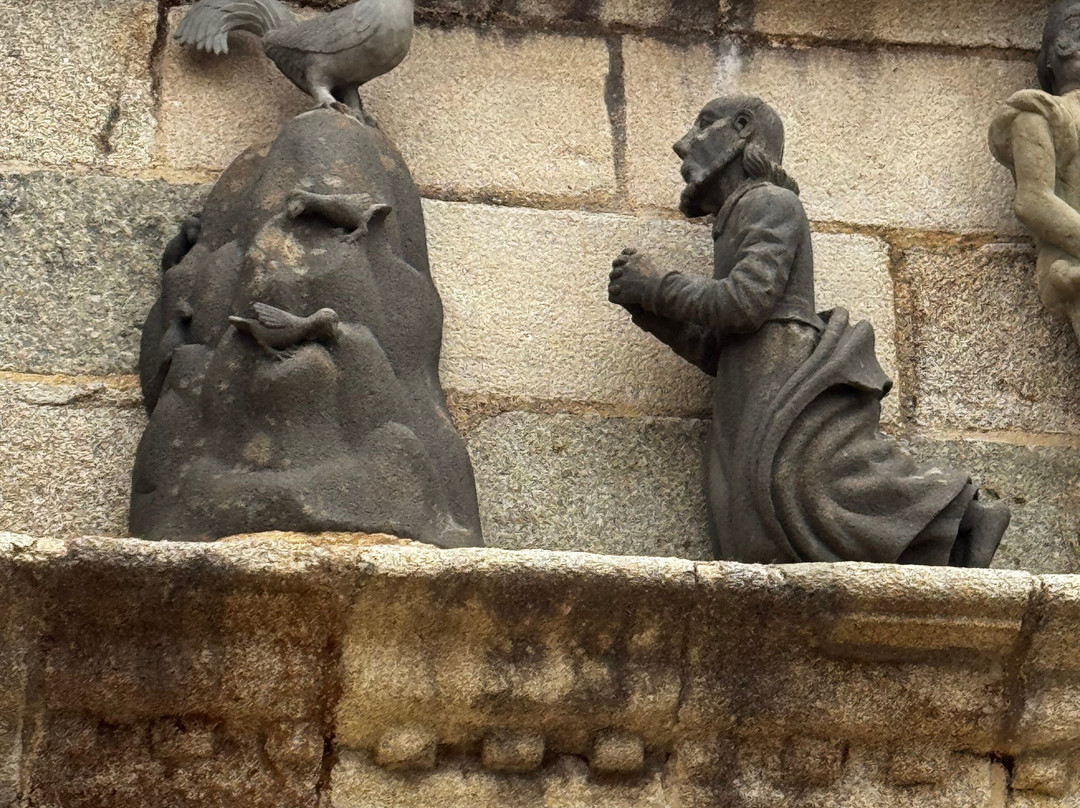 Enclos Paroissial De Pleyben-Pleyben必去景点