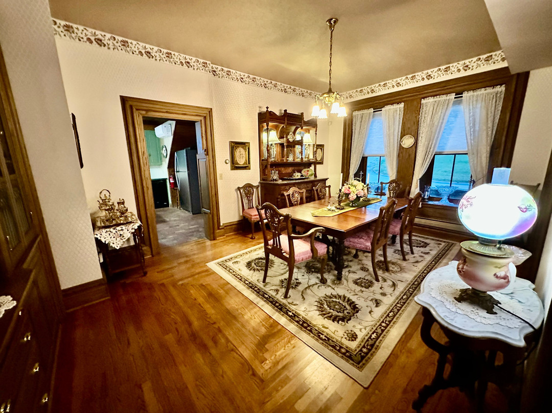 Clover Cliff Ranch Bed and Breakfast主图