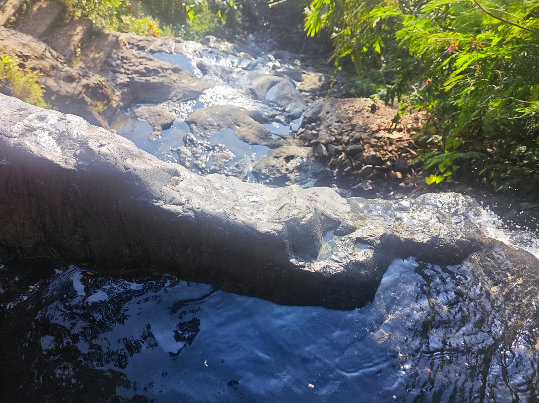 Gembleng Waterfall-席德门必去景点