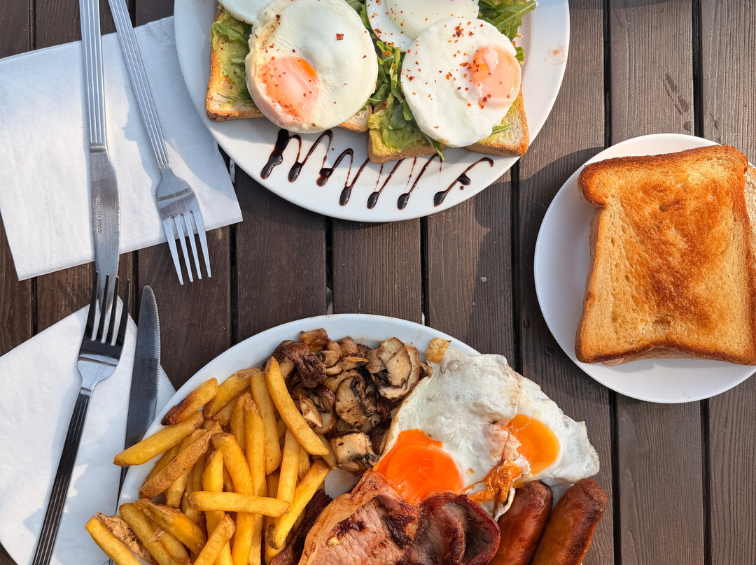 L’s Cafe Dartford