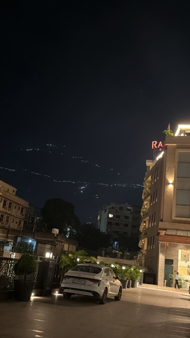 卡特拉之路的华美达酒店-旅行者