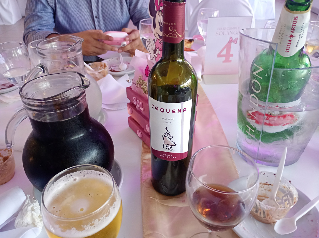 花园套房公园活动酒店主图