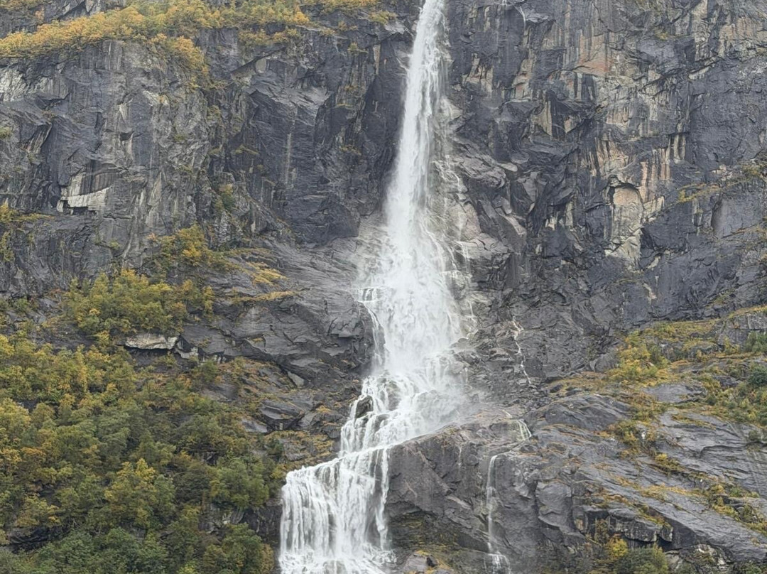 Briksdal Glacier (Briksdalbreen)-Stryn必去景点