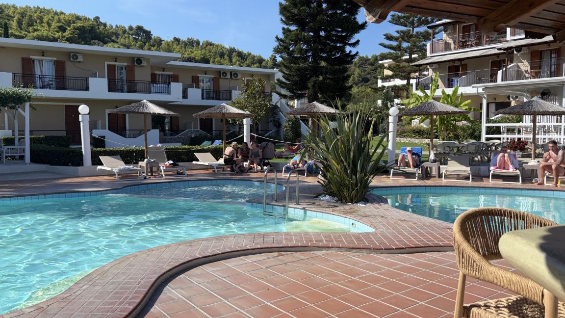 Almira Hotel-旅行者