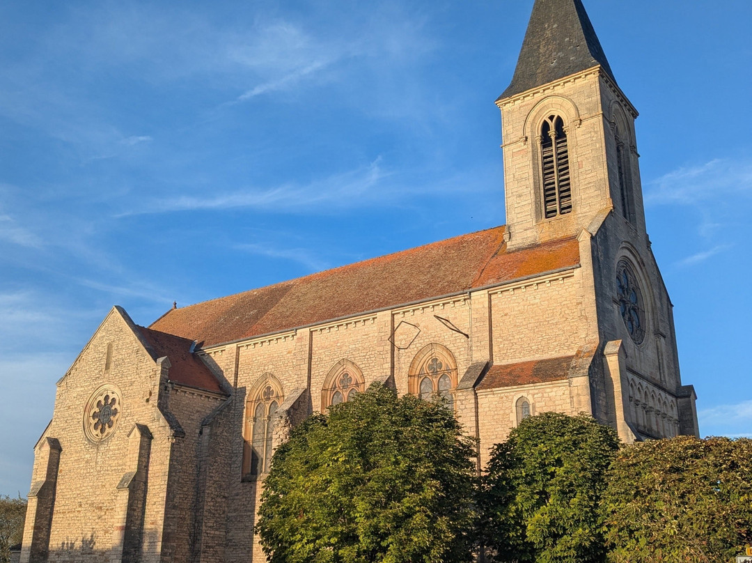 Eglise Saint-Pancrace-Bresse-sur-Grosne必去景点