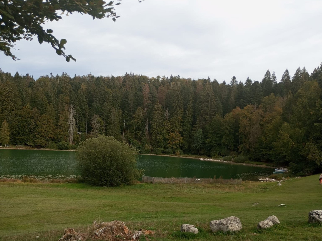 Lac Genin-Oyonnax必去景点