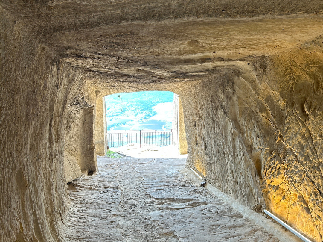 Castello Di Sperlinga-Sperlinga必去景点