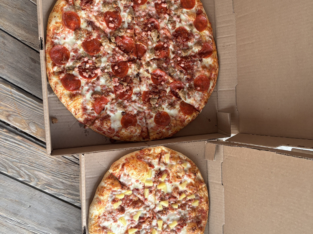 Jenny Lynd's Pizza