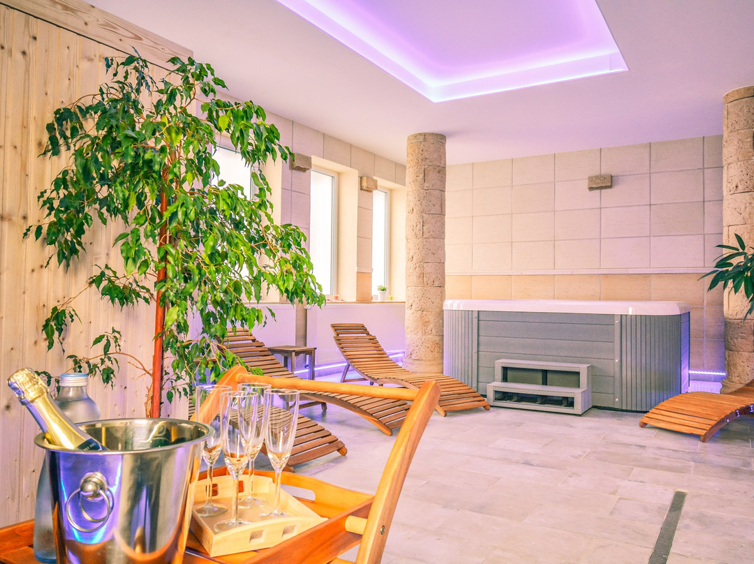 Zdikov酒店住宿-Hotel Churanov