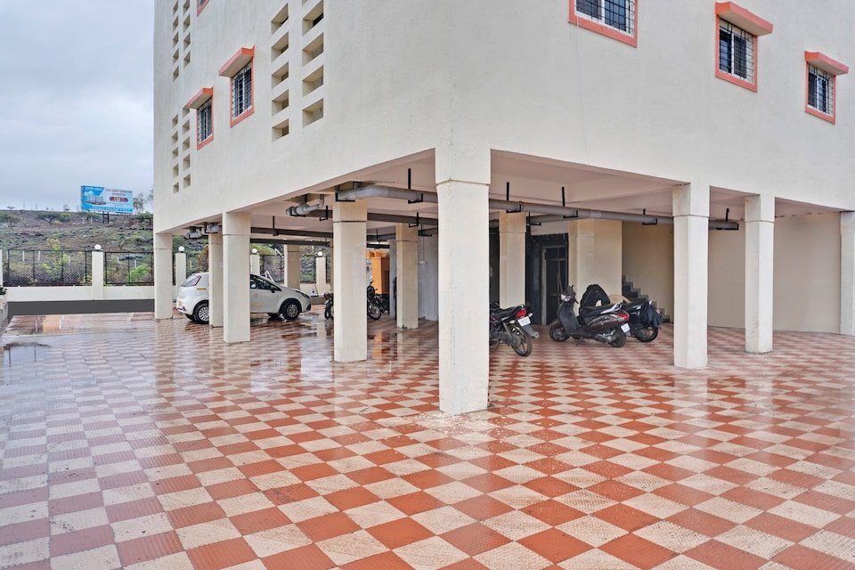 SPOT ON Sayadri Lodge