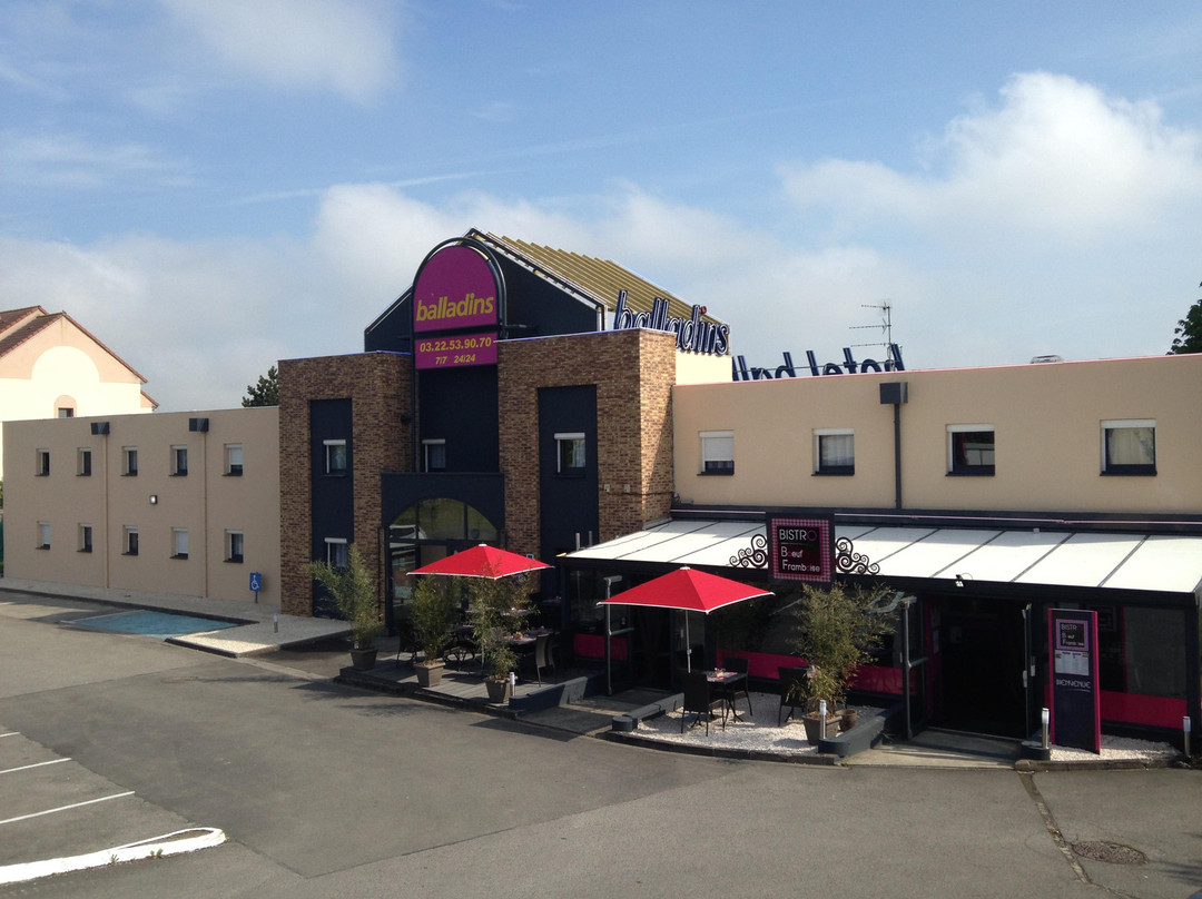 Hotel Initial by Balladins Amiens / Longueau