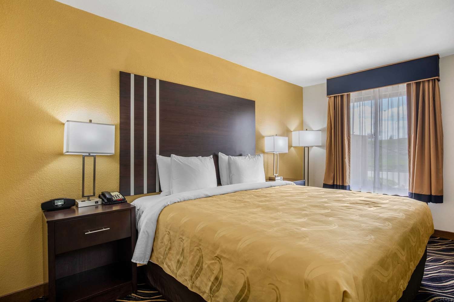 Quality Inn-官方