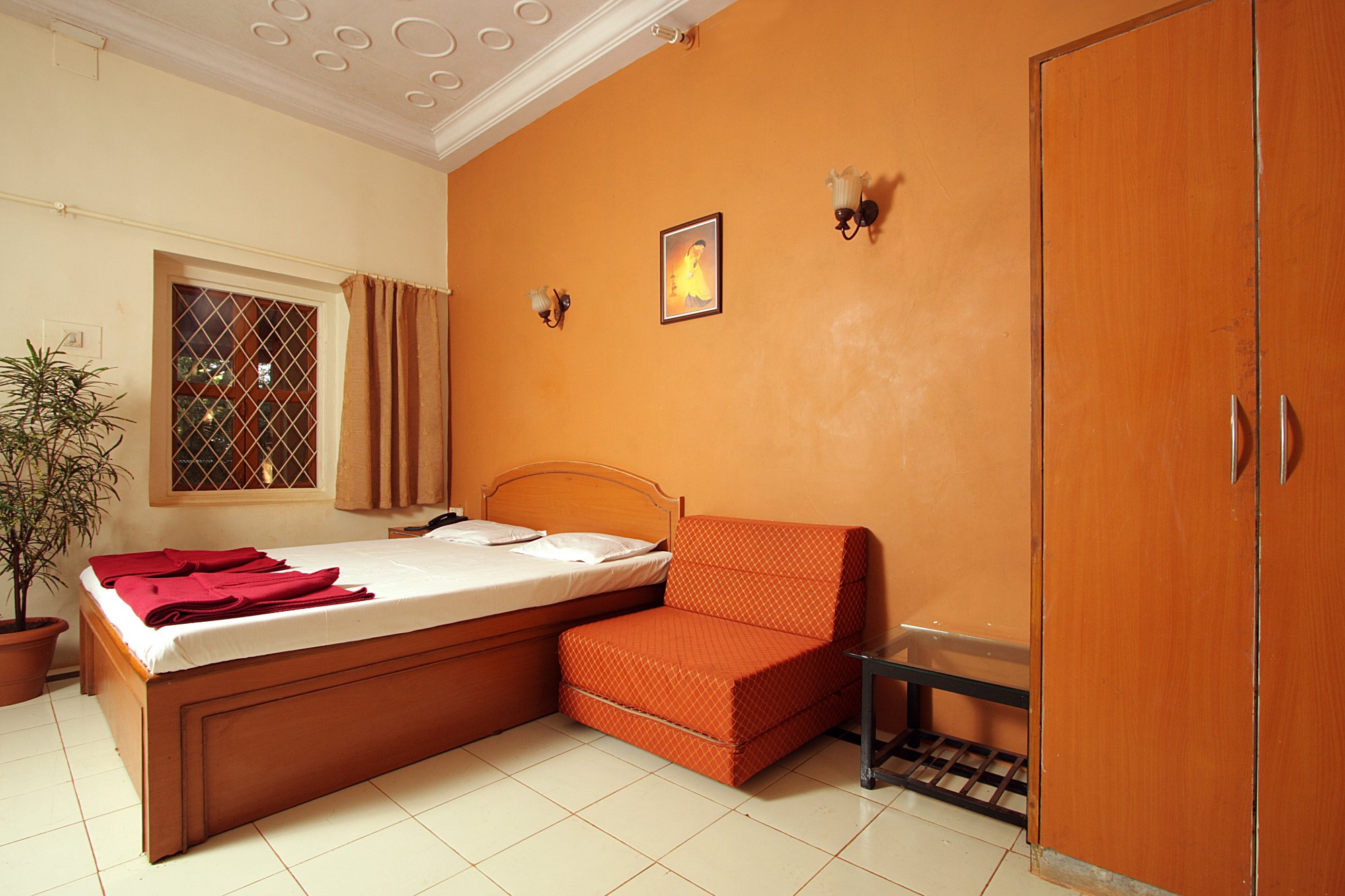 SPOT ON 40901 Hotel Woodside-官方