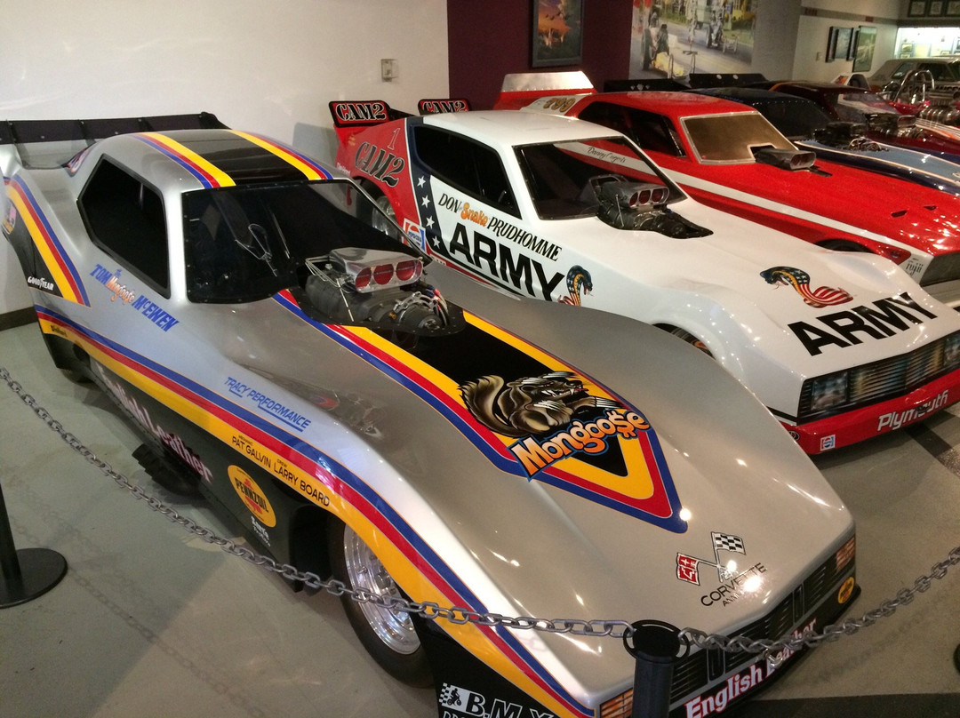 波莫纳旅游景点-Wally Parks NHRA Motorsports Museum
