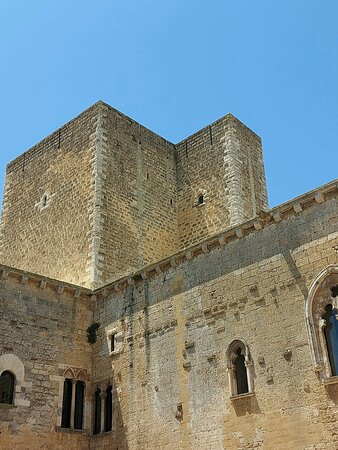 Castle of Gioia del Colle-Gioia del Colle必去景点