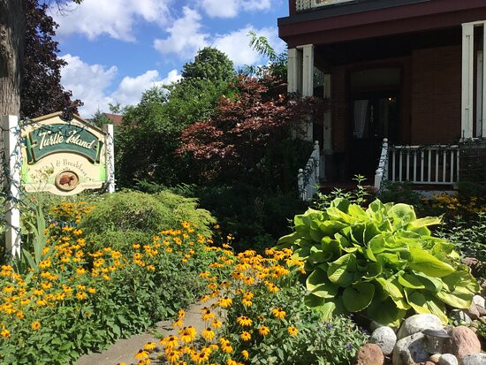 Turtle Island Bed and Breakfast主图