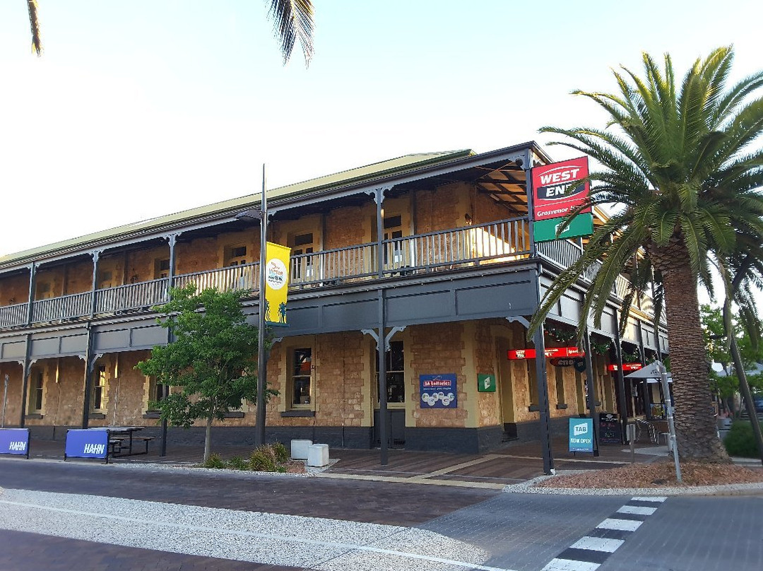 维克多港餐馆和美食-Grosvenor Hotel