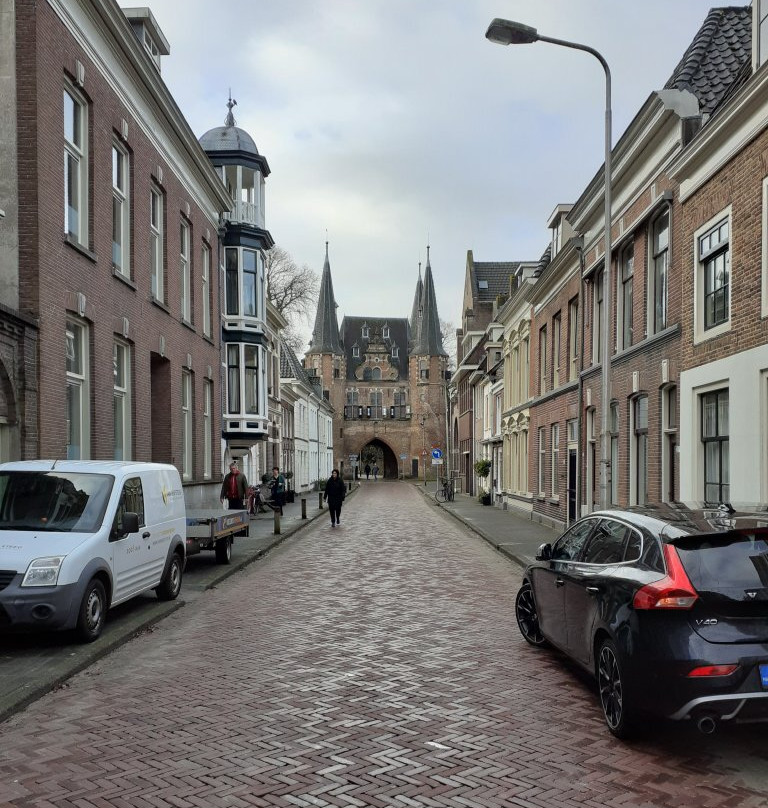 Rijksmonument Broederpoort Kampen uit 1465景点图片