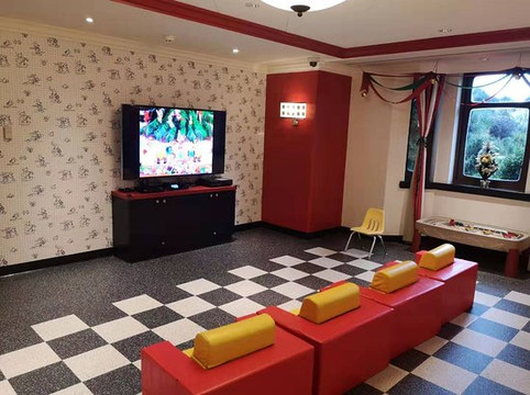 上海迪士尼乐园酒店主图