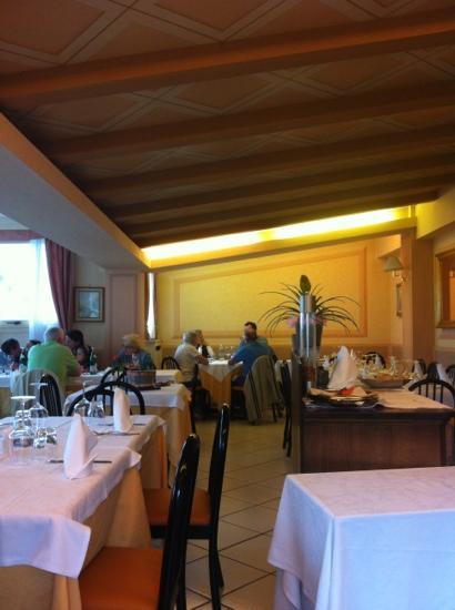 Chiesa In Valmalenco餐馆和美食-Ristorante Malenco