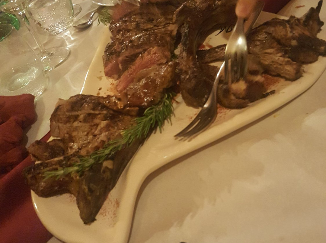 Montopoli in Val d'Arno餐馆和美食-Osteria del Norcino