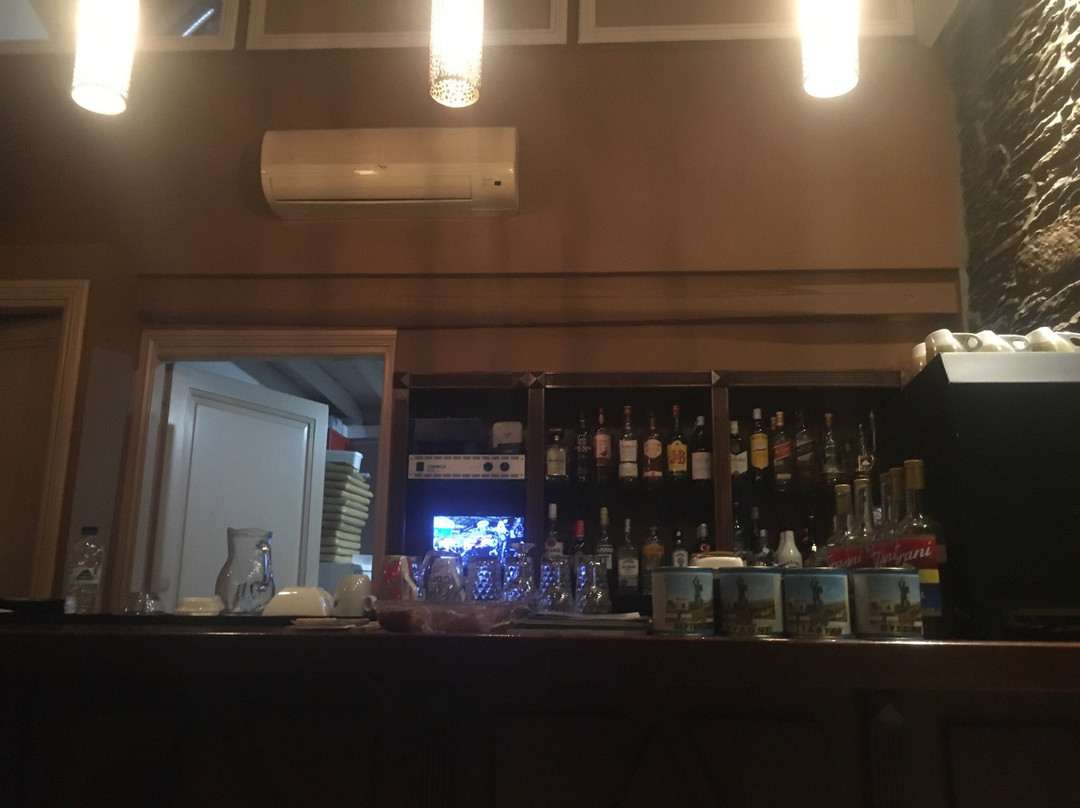 Menites餐馆和美食-La Strada