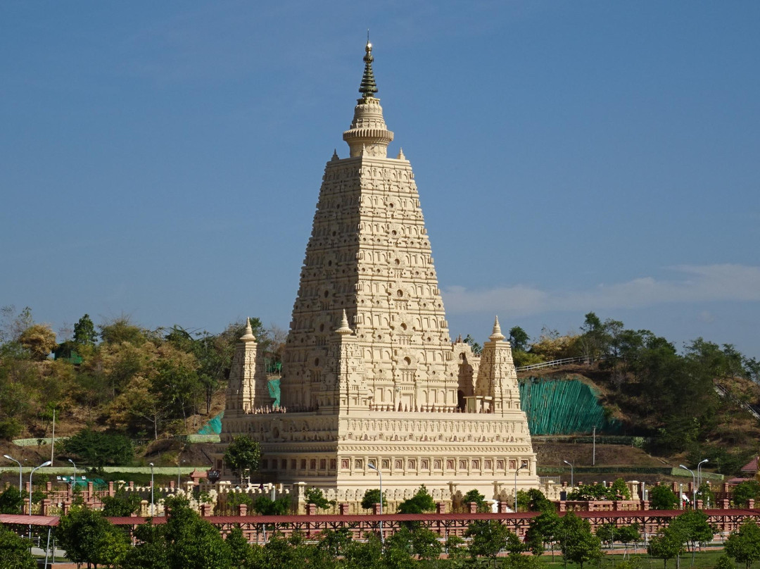 Thatta Thattaha Maha Bawdi Pagoda景点图片