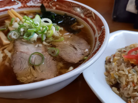 金ちゃんラーメン 小国店