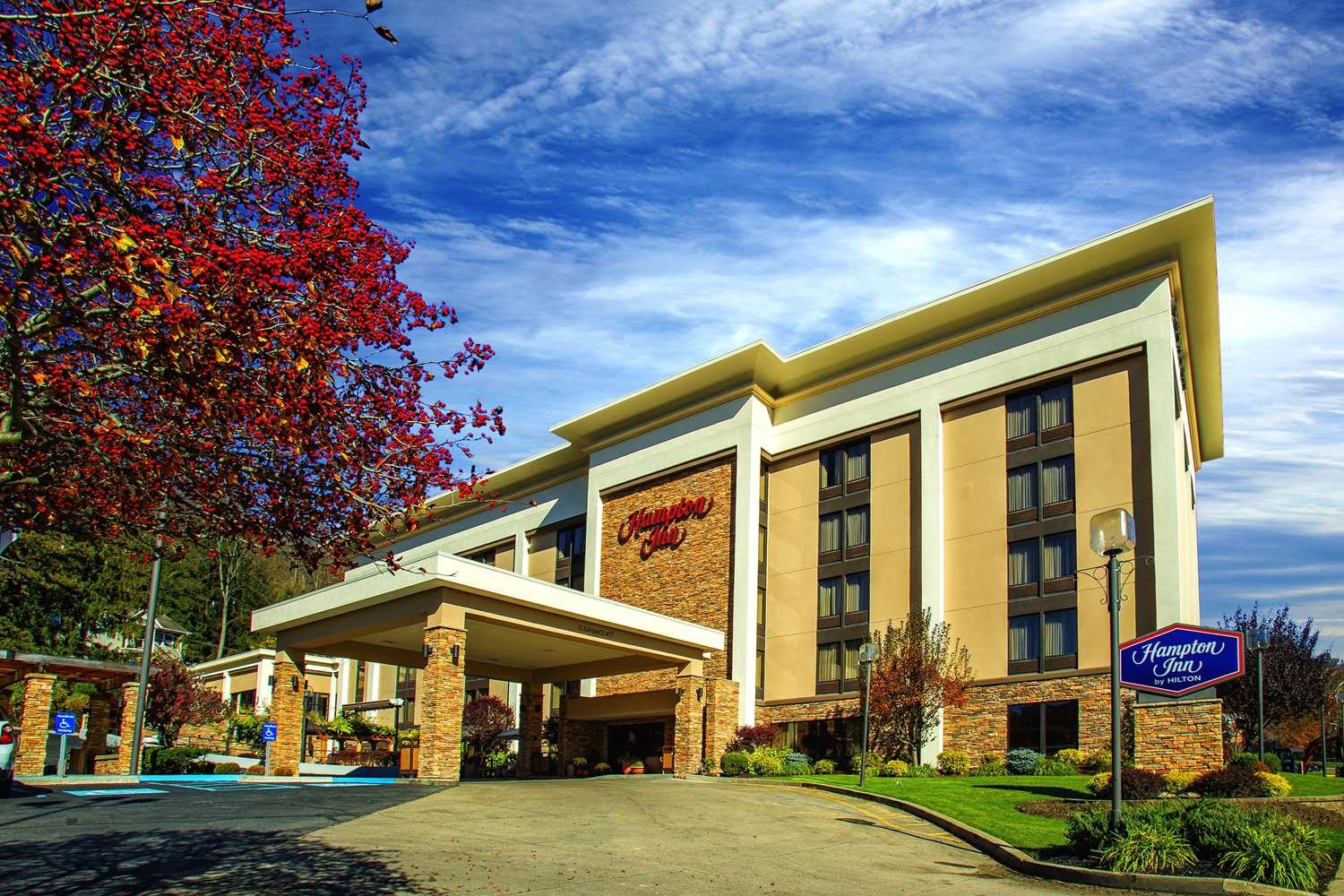 Hampton Inn Wheeling-官方