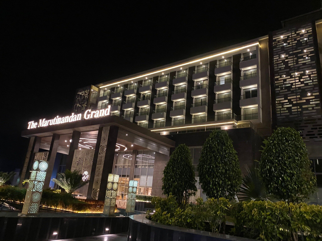 The Maruti Nandan Grand主图